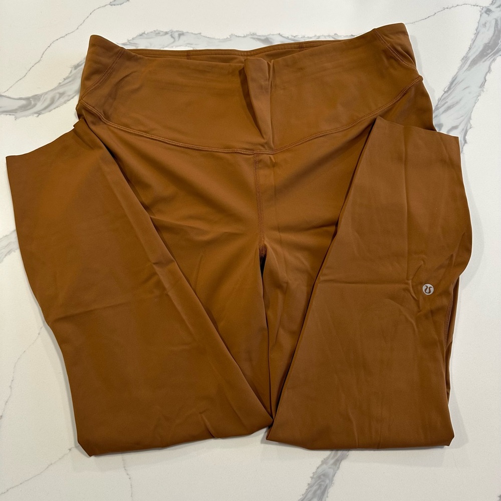 Lululemon Cropped Leggings